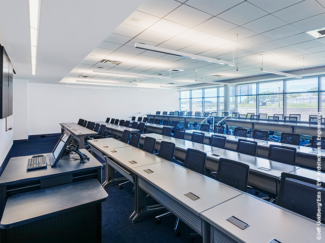 MAC Standard Classroom