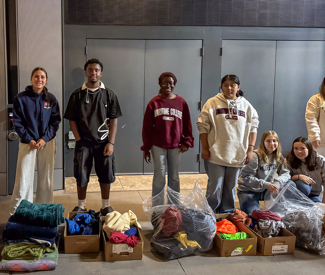 Maritime College Students volunteering with The Midnight Run