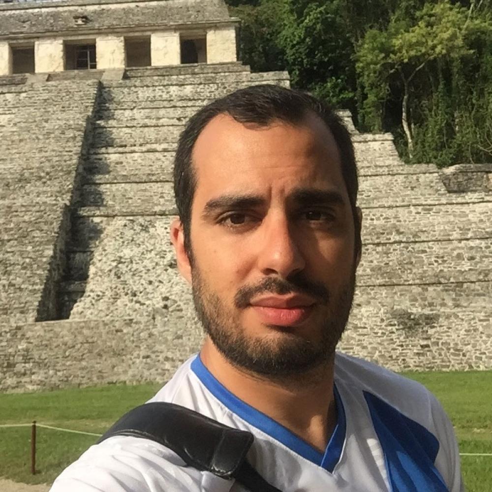Dr. Aaron Alejandro Olivas